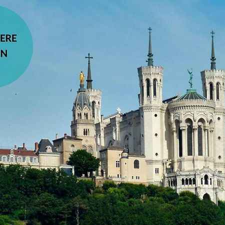 Апартаменты L'Imperial - St Genis Centre Сен-Жени-Лаваль Экстерьер фото