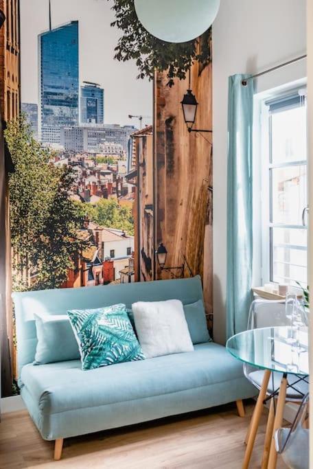 Апартаменты L'Imperial - St Genis Centre Сен-Жени-Лаваль Экстерьер фото